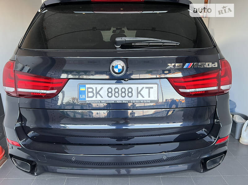 Позашляховик / Кросовер BMW X5 M 2015 в Дубні