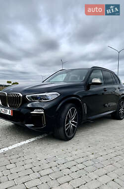 Внедорожник / Кроссовер BMW X5 M 2020 в Шепетовке