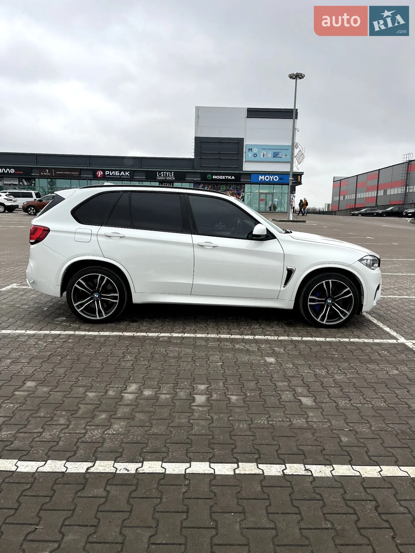 2016 BMW X5 M - мініатюра 7