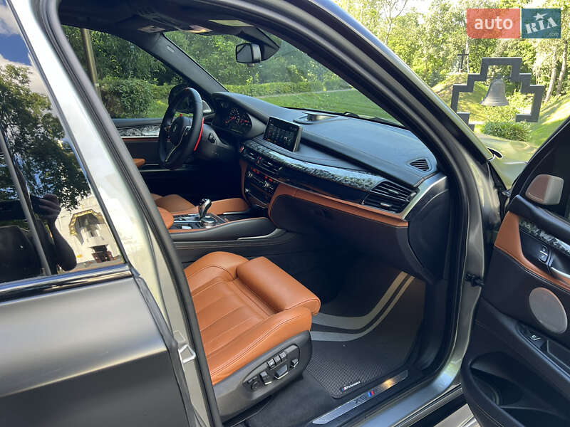 Внедорожник / Кроссовер BMW X5 M 2016 в Киеве