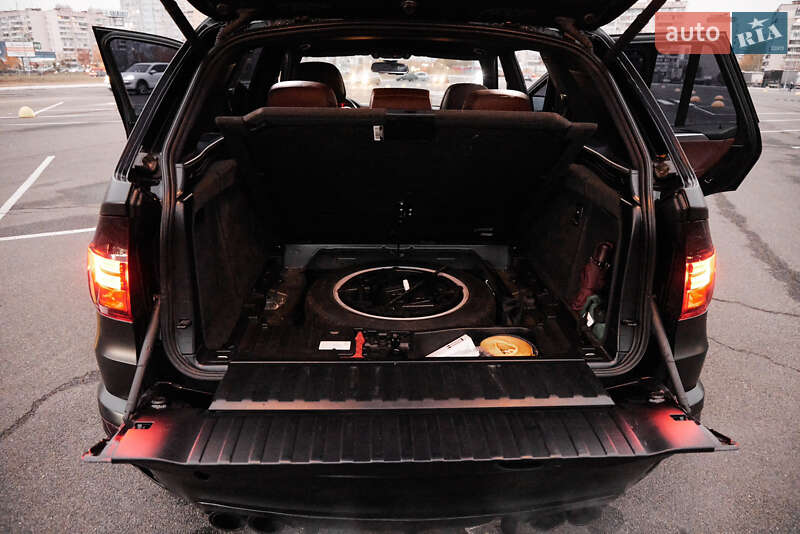 Внедорожник / Кроссовер BMW X5 M 2011 в Киеве
