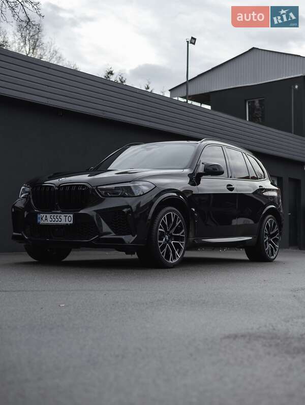 Внедорожник / Кроссовер BMW X5 M 2022 в Киеве