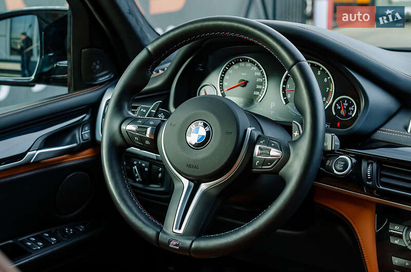 Внедорожник / Кроссовер BMW X5 M 2015 в Киеве