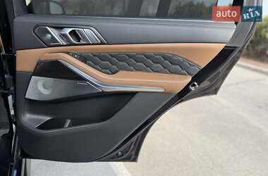 Внедорожник / Кроссовер BMW X5 M 2023 в 