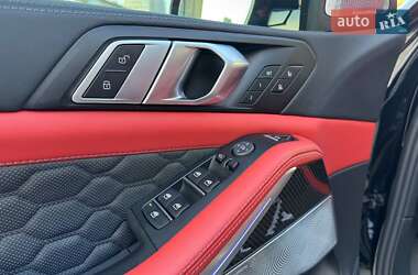 Позашляховик / Кросовер BMW X5 M 2023 в 