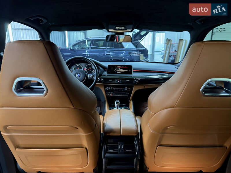 Позашляховик / Кросовер BMW X5 M 2015 в Києві