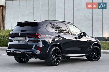 Позашляховик / Кросовер BMW X5 M 2023 в 