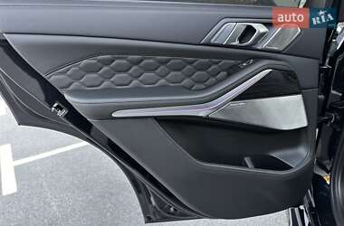 Позашляховик / Кросовер BMW X5 M 2023 в 