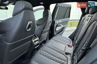 Позашляховик / Кросовер BMW X5 M 2023 в 