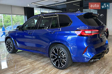 Внедорожник / Кроссовер BMW X5 M 2022 в 