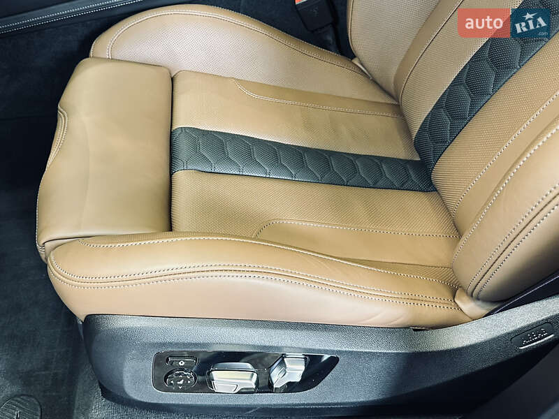 Позашляховик / Кросовер BMW X5 M 2022 в Києві