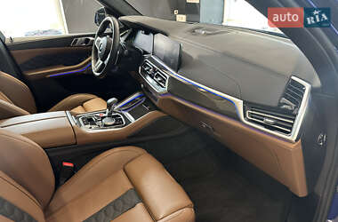 Внедорожник / Кроссовер BMW X5 M 2022 в 