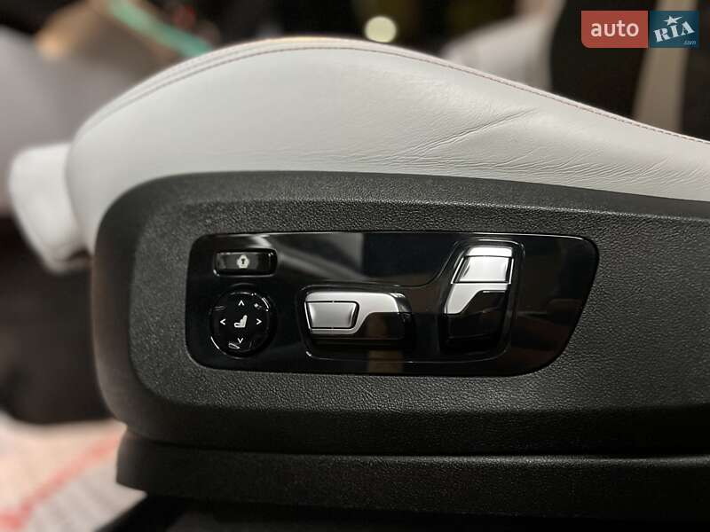 Внедорожник / Кроссовер BMW X5 M 2021 в Одессе