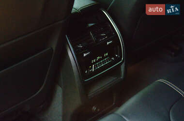 Внедорожник / Кроссовер BMW X5 M 2020 в 