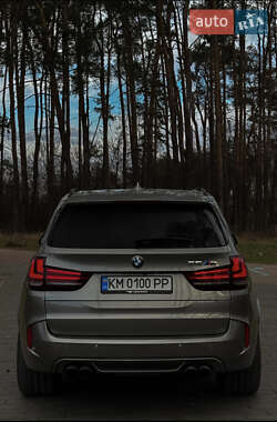 Позашляховик / Кросовер BMW X5 M 2015 в 