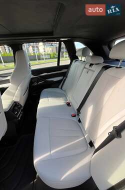 Внедорожник / Кроссовер BMW X5 M 2017 в 