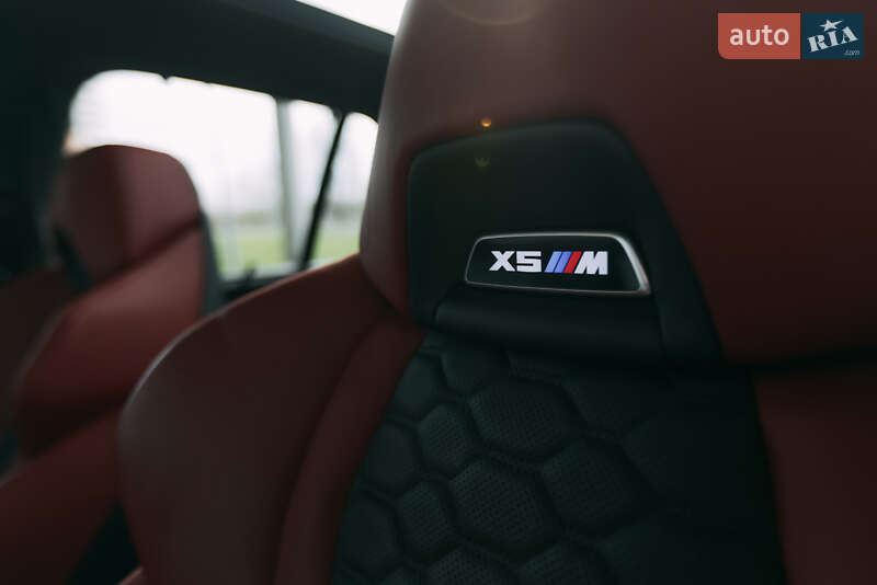 Внедорожник / Кроссовер BMW X5 M 2022 в Киеве