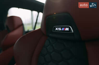 Внедорожник / Кроссовер BMW X5 M 2022 в 