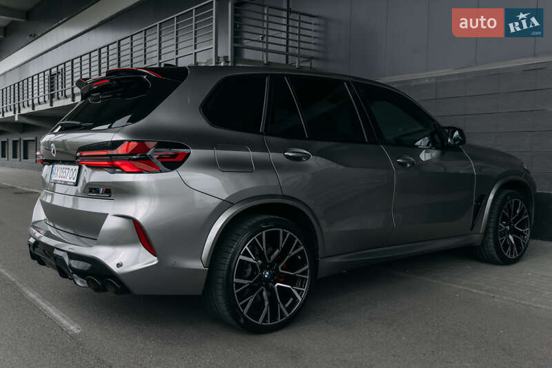 Внедорожник / Кроссовер BMW X5 M 2022 в Киеве