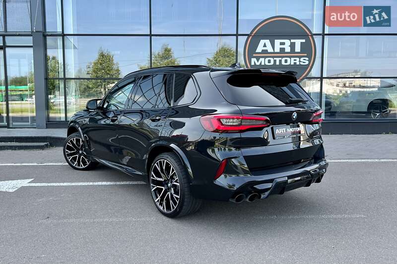 Внедорожник / Кроссовер BMW X5 M 2022 в Киеве