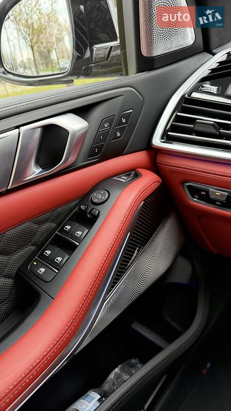 Позашляховик / Кросовер BMW X5 M 2022 в Дніпрі фото 22 Позашляховик / Кросовер BMW X5 M 2022 в Дніпрі