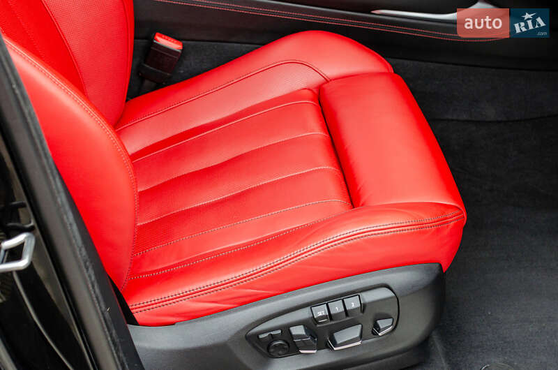 Внедорожник / Кроссовер BMW X5 M 2016 в Киеве