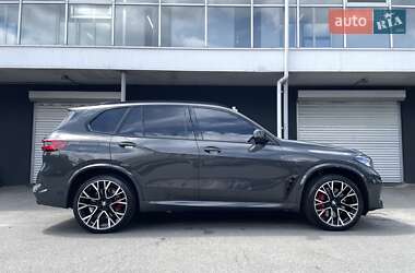 Внедорожник / Кроссовер BMW X5 M 2022 в 