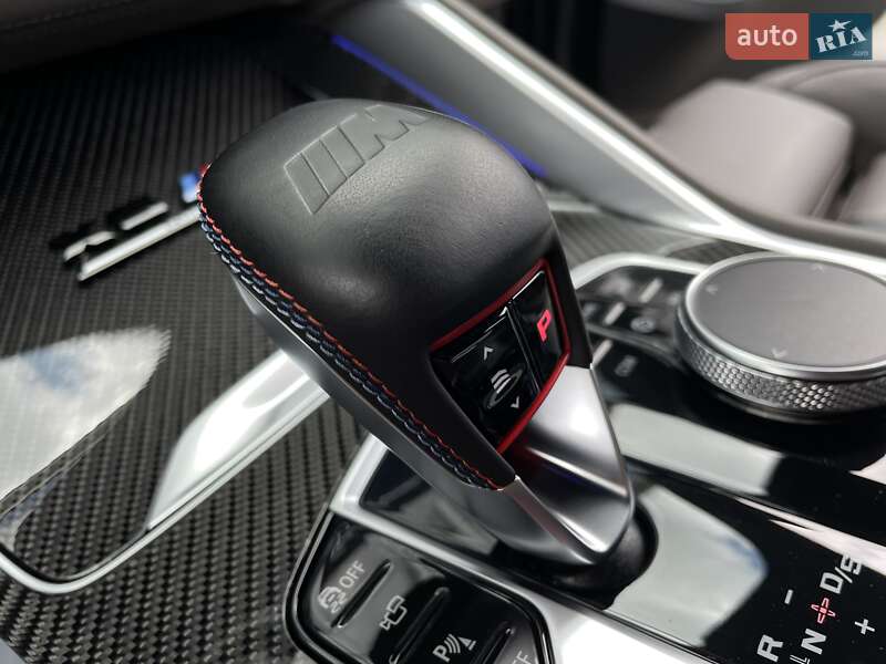 Внедорожник / Кроссовер BMW X5 M 2022 в Киеве