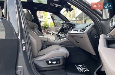 Внедорожник / Кроссовер BMW X5 M 2022 в 