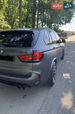 Внедорожник / Кроссовер BMW X5 M 2016 в 