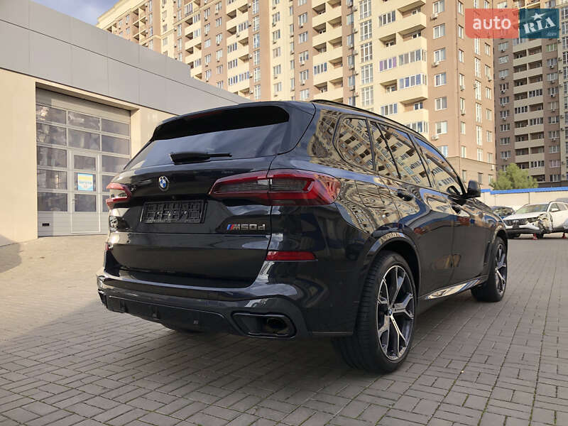 Внедорожник / Кроссовер BMW X5 M 2021 в Одессе