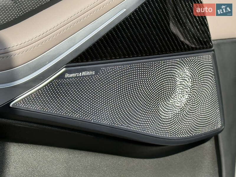 Внедорожник / Кроссовер BMW X5 M 2022 в Киеве