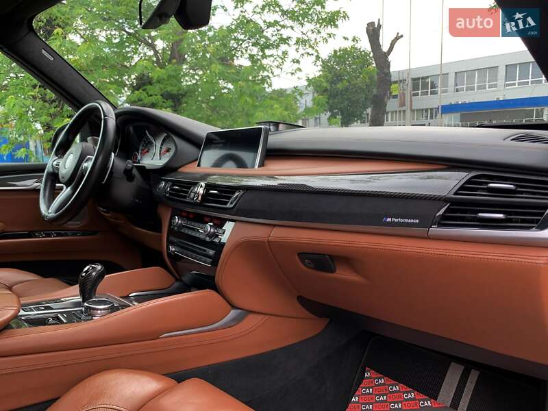 Внедорожник / Кроссовер BMW X5 M 2016 в Киеве