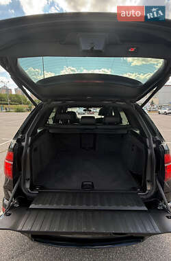 Внедорожник / Кроссовер BMW X5 M 2011 в 