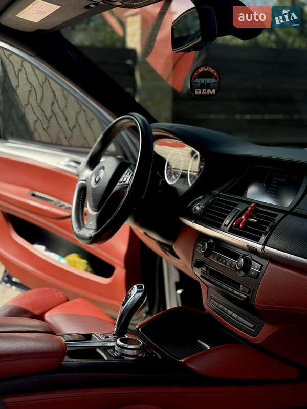 Внедорожник / Кроссовер BMW X5 M 2010 в Хмельницком