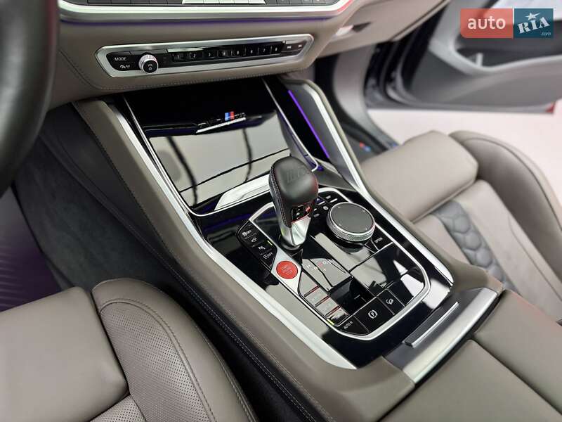 Позашляховик / Кросовер BMW X5 M 2022 в Києві фото 40 Позашляховик / Кросовер BMW X5 M 2022 в Києві