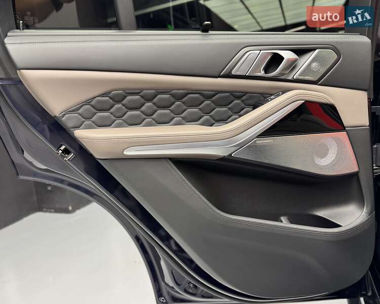 Позашляховик / Кросовер BMW X5 M 2022 в Києві фото 45 Позашляховик / Кросовер BMW X5 M 2022 в Києві
