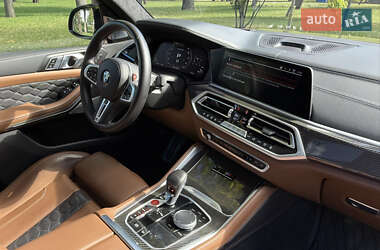 Внедорожник / Кроссовер BMW X5 M 2022 в 