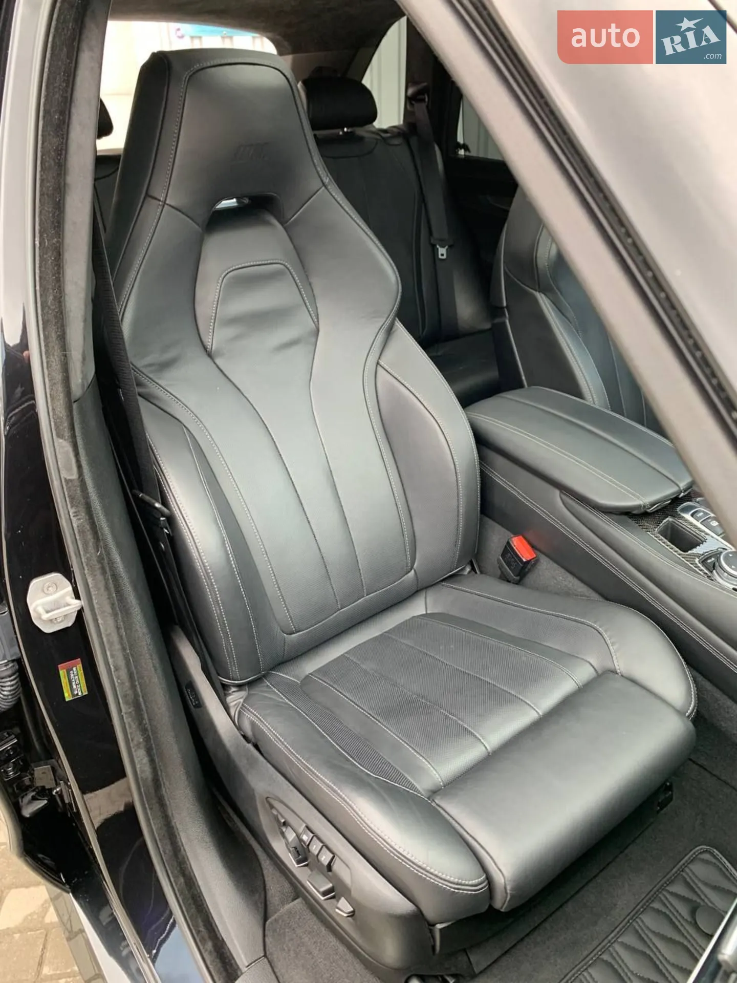2015 BMW X5 M - мініатюра 24