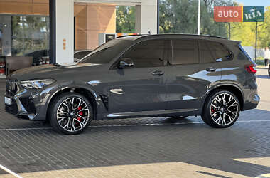 Позашляховик / Кросовер BMW X5 M 2022 в 