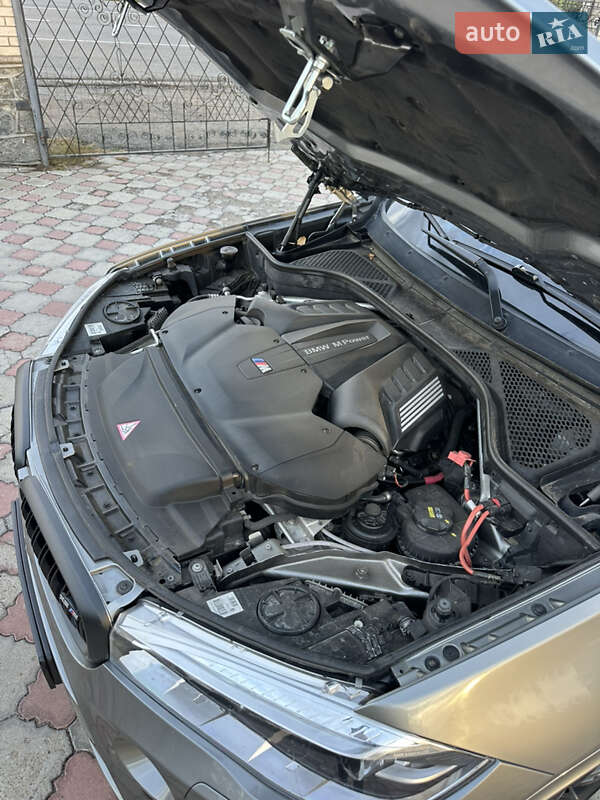 Позашляховик / Кросовер BMW X5 M 2016 в Южноукраїнську фото 24 Позашляховик / Кросовер BMW X5 M 2016 в Южноукраїнську