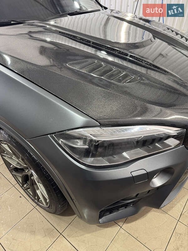 Позашляховик / Кросовер BMW X5 M 2016 в Вишневому