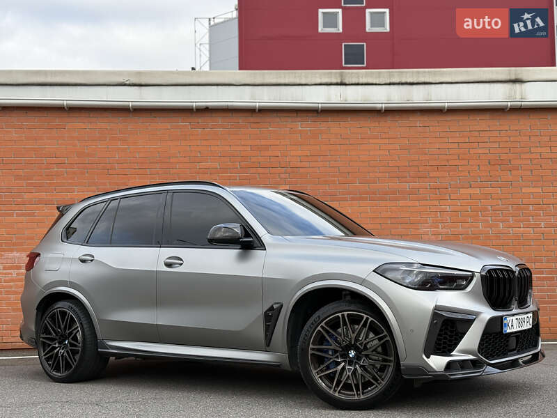 Внедорожник / Кроссовер BMW X5 M 2022 в Киеве