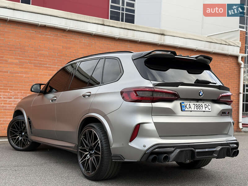 Внедорожник / Кроссовер BMW X5 M 2022 в Киеве
