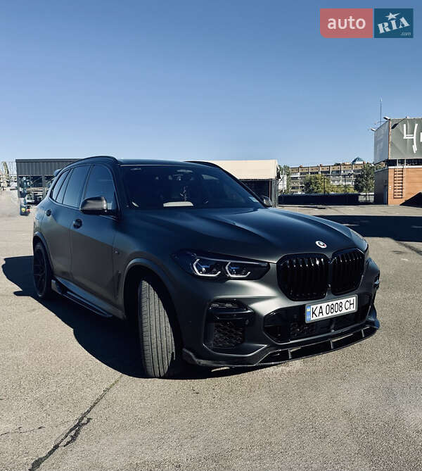 Внедорожник / Кроссовер BMW X5 M 2022 в Киеве фото 28 Внедорожник / Кроссовер BMW X5 M 2022 в Киеве