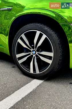 Позашляховик / Кросовер BMW X5 M 2012 в 