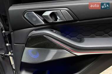 Внедорожник / Кроссовер BMW X5 M 2022 в 