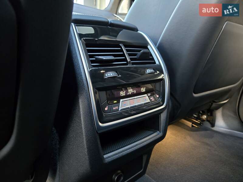 Внедорожник / Кроссовер BMW X5 M 2022 в Одессе