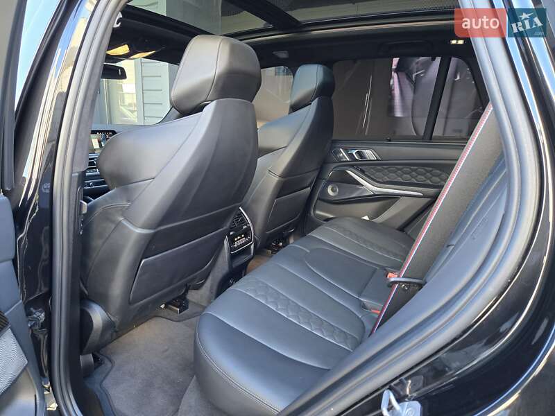 Внедорожник / Кроссовер BMW X5 M 2022 в Одессе