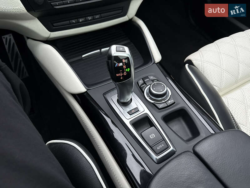 Внедорожник / Кроссовер BMW X5 M 2010 в Нововолынске